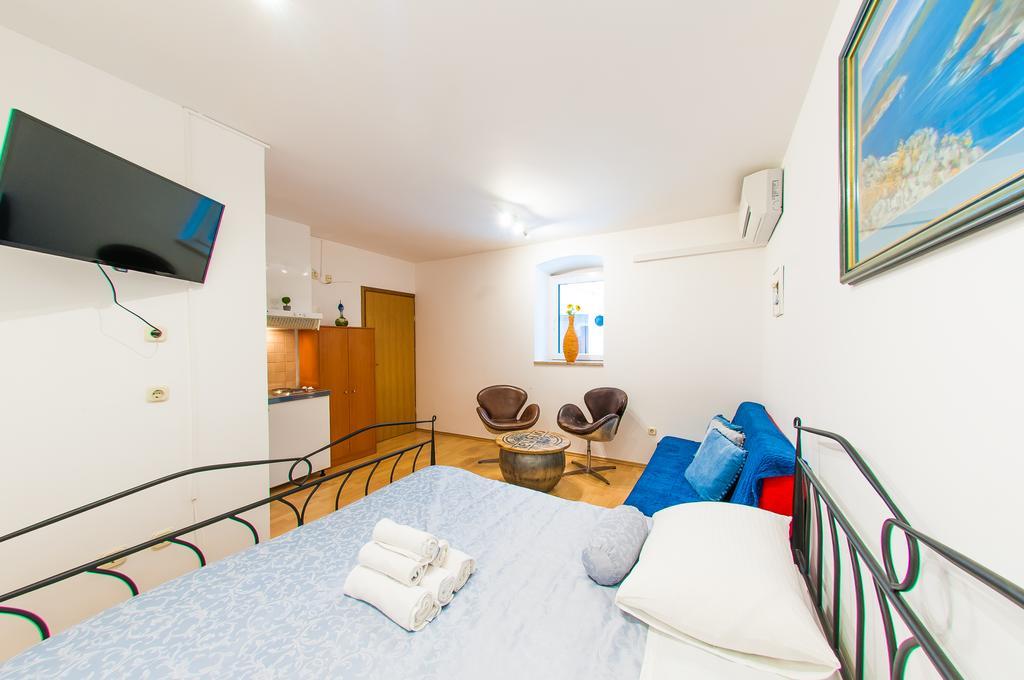 Sunny Star Apartment Split Exterior photo